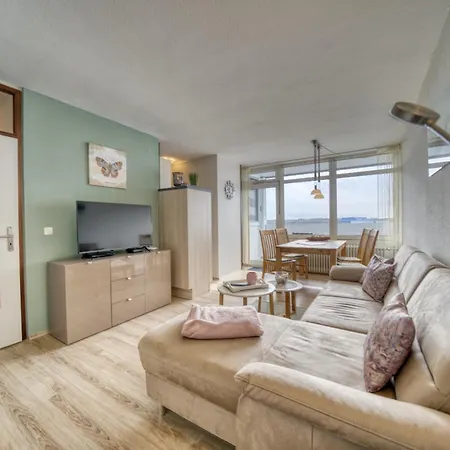 - Haus C, App 0c1202 아파트